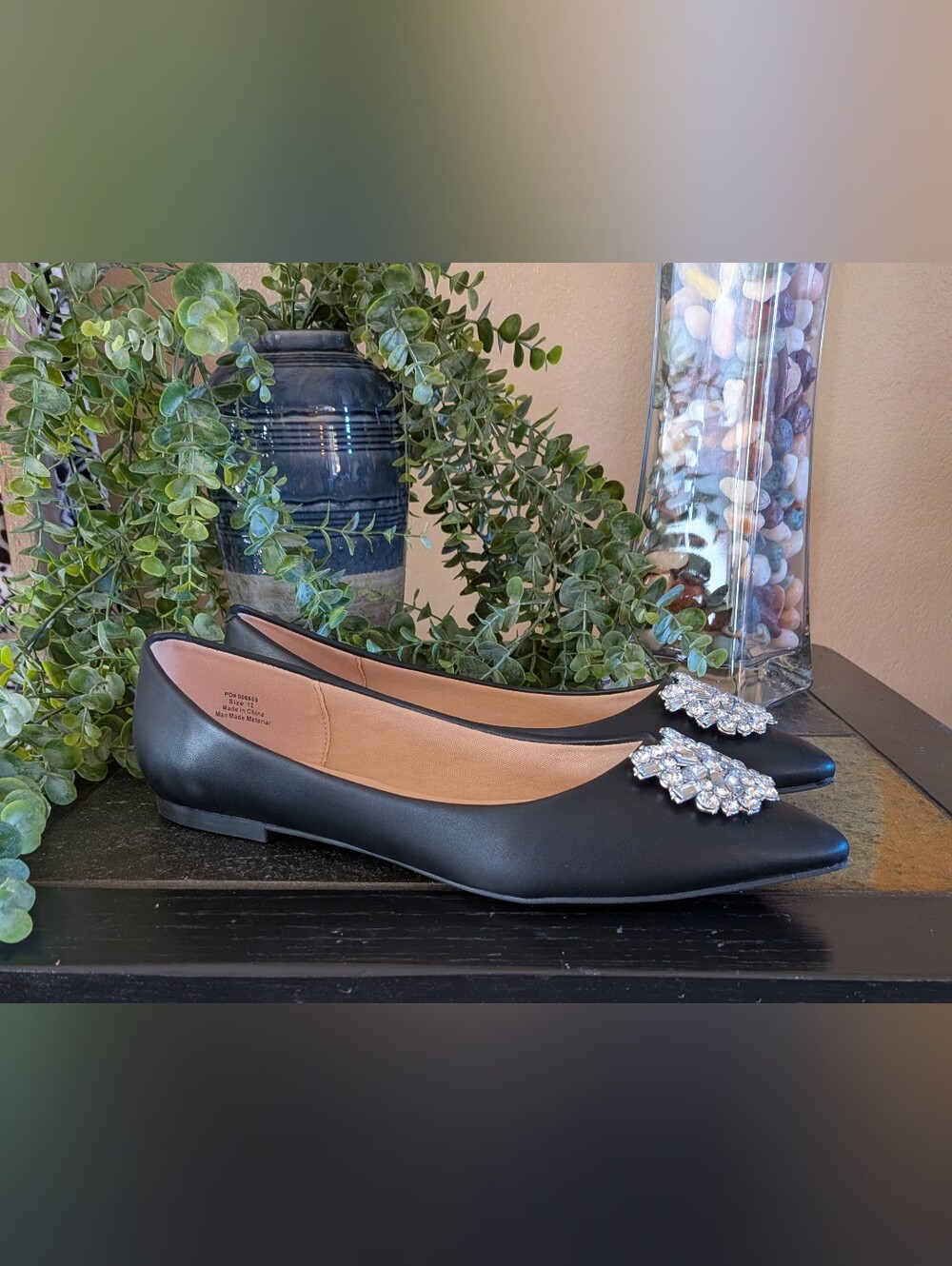 NWT! Journee Collection Black Flats with Crystal Accent Size 12M
